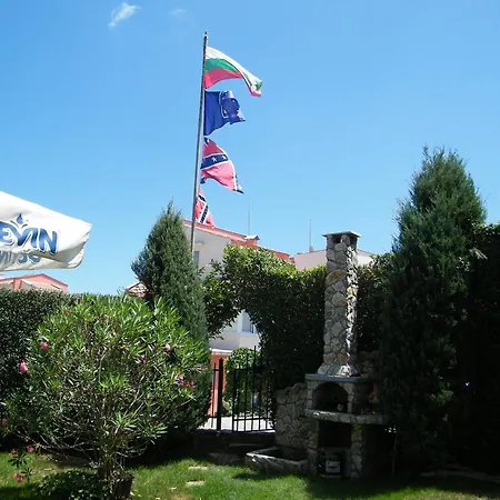 Guest house Izgrev Sozopol